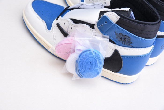 AIR JORDAN 1 TRAVIS SCOTT WHITE BLUE AND BLACK DH3227-105