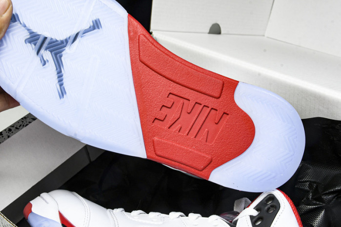 Air Jordan 5 Fire Red Black Tongue 2025 HQ7978-101