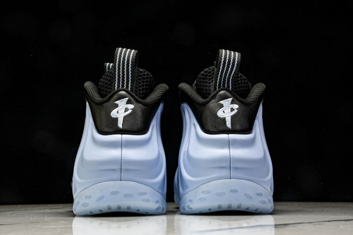 Nike Air Foamposite One “Psychic Blue” HJ6014-400