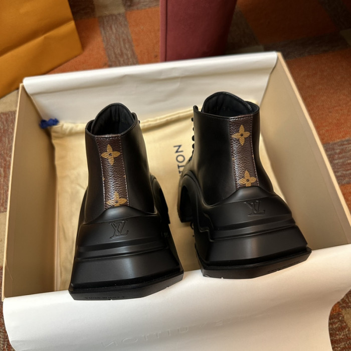 LVT BOOT COPSHOE L&V-350