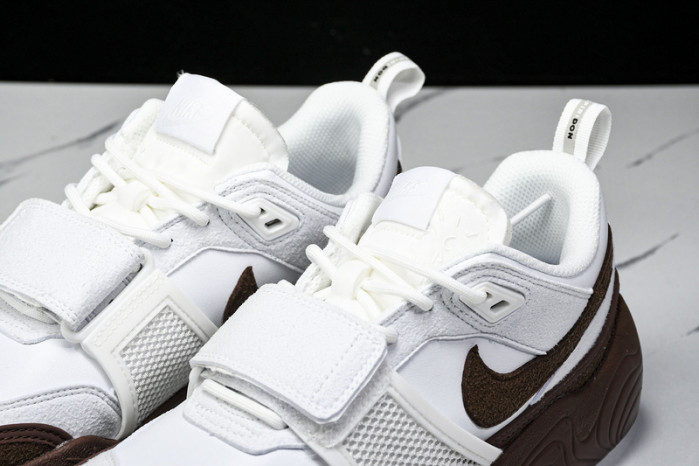 Nike Zoom Field Jaxx SP Travis Scott  HQ3073-100