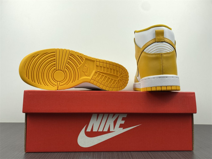Nike Dunk High Dark Sulfur (W) - DD1869-106
