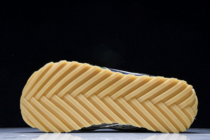 BOTTEGA VENETA SNEAKER COPSHPE BV-43