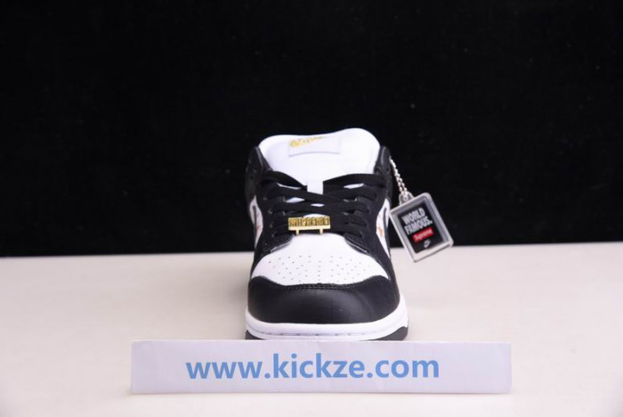 s*upre*me X NIKE SB DUNK LOF DH3228-102