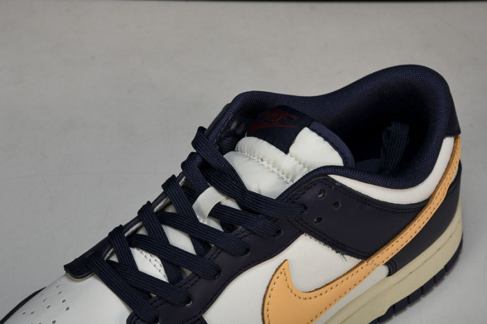 Nike Dunk Low "From Nike To You" FV8106-181