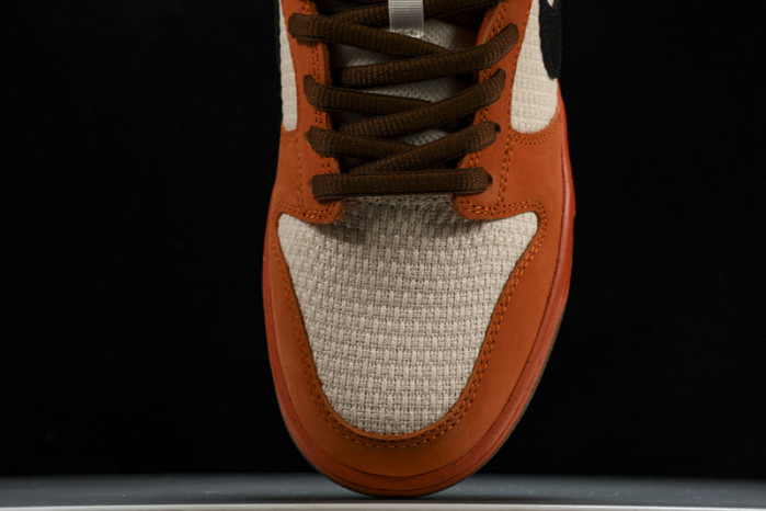 SB Dunk Low Top Ramen - 313170-101