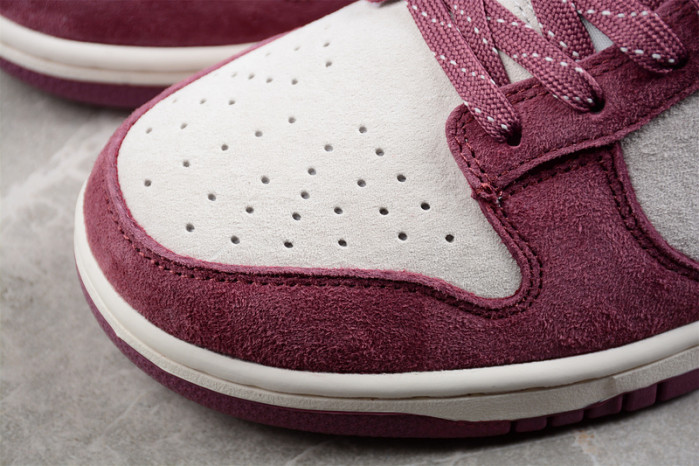 Otomo Katsuhiro x Nike SB Dunk Low Steamboy OST White Purplish Red Sliver DA8863-082