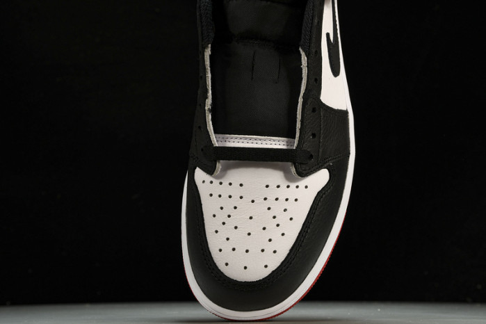 Jordan 1 Retro Low OG Black Toe - CZ0790-106