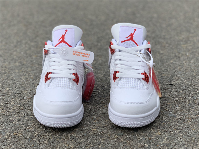 Air Jordan 4 “University Red”  CT8527-112