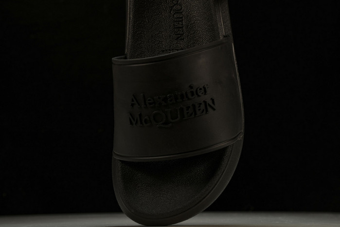 mcqueen  slide cophsoe MQS-06