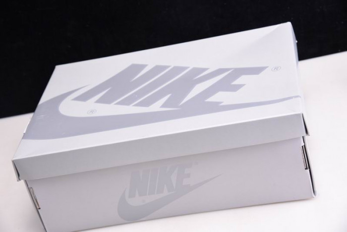 Jordan 1 Retro High Midnight Navy (2020) - DC1788-100