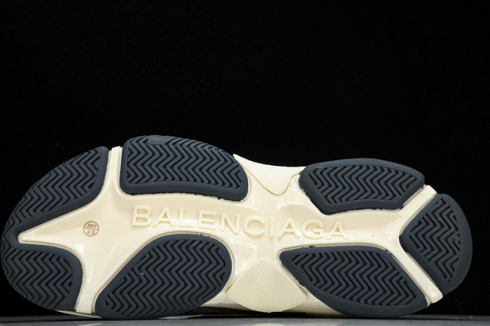 BL TRIPLE S TRAINERS -COPSHOE BL237