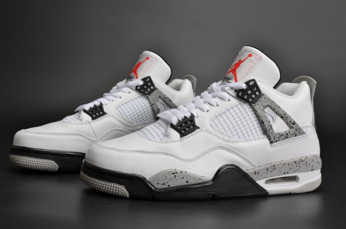 Air Jordan 4 OG “White Cement”  840606-192