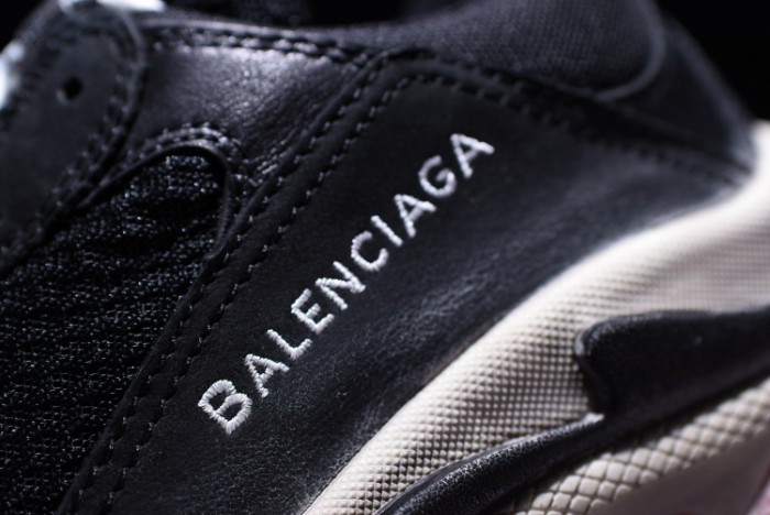 BL TRIPLE S W06E1-1000