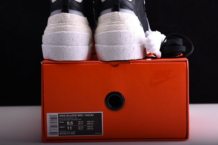 Nike Blazer High sacai white-grey - BV0072-002