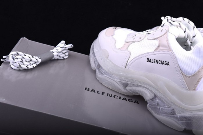 BL Triple S Trainer