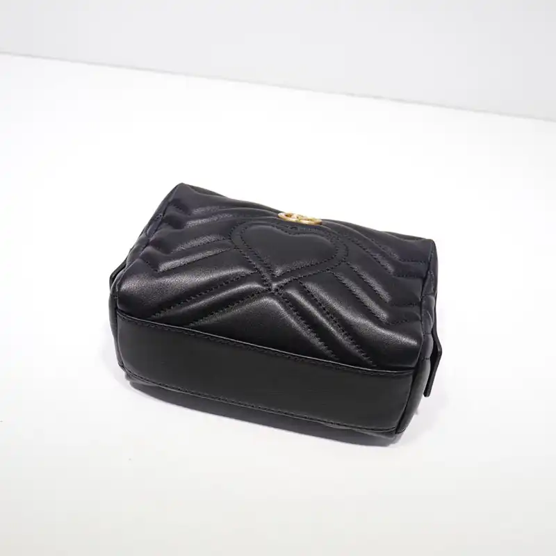 G*u*i brand handbags pouches 1904g0027