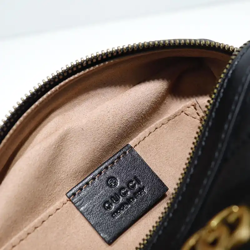 G*u*i brand handbags pouches 1904g0027
