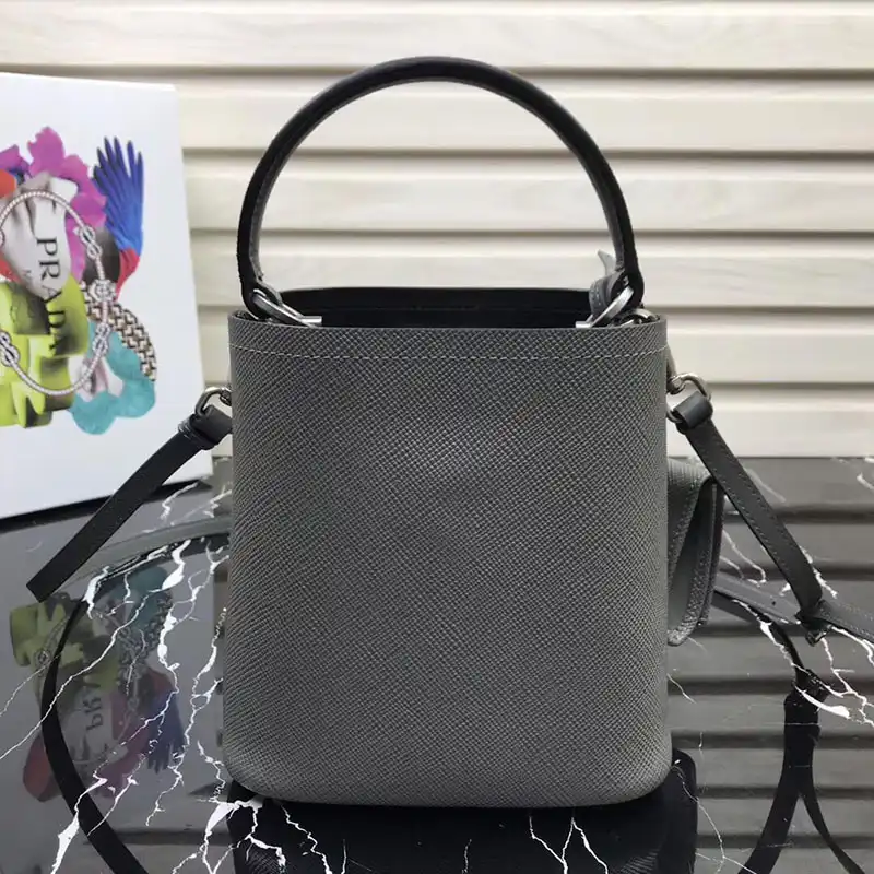 Pra*a bags 1907bp0054