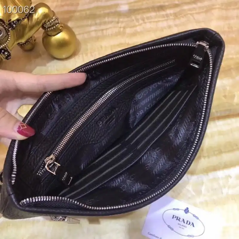 Pra*a bags 1910bb0018