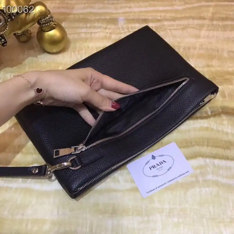 Pra*a bags 1910bb0018