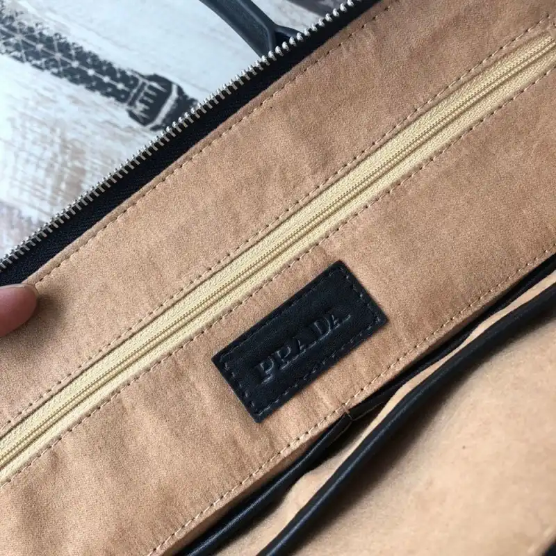 Pra*a bags 1910bb0034
