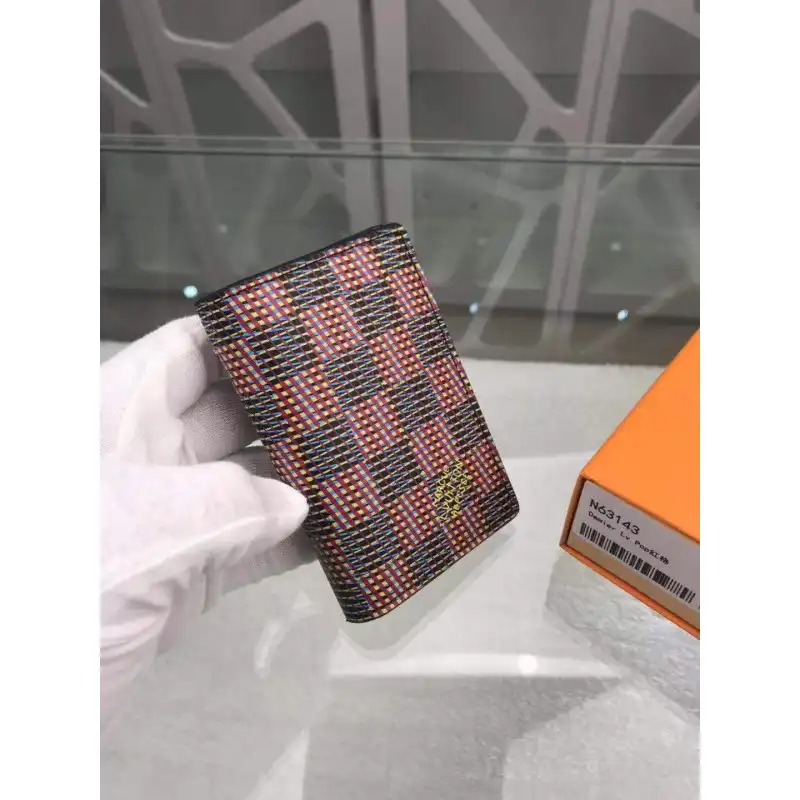 LV Bags 19B570035