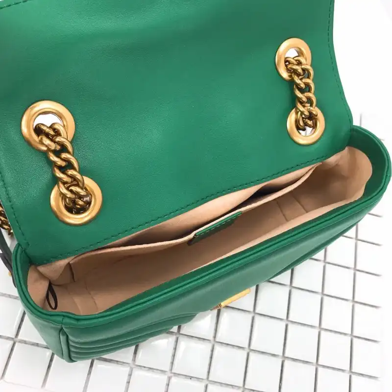 G*u*i bags 19b57g0007