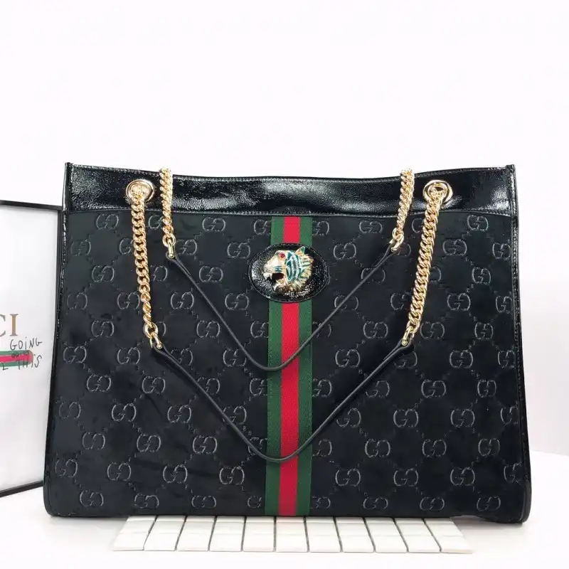 G*u*i bags 19b57g0032