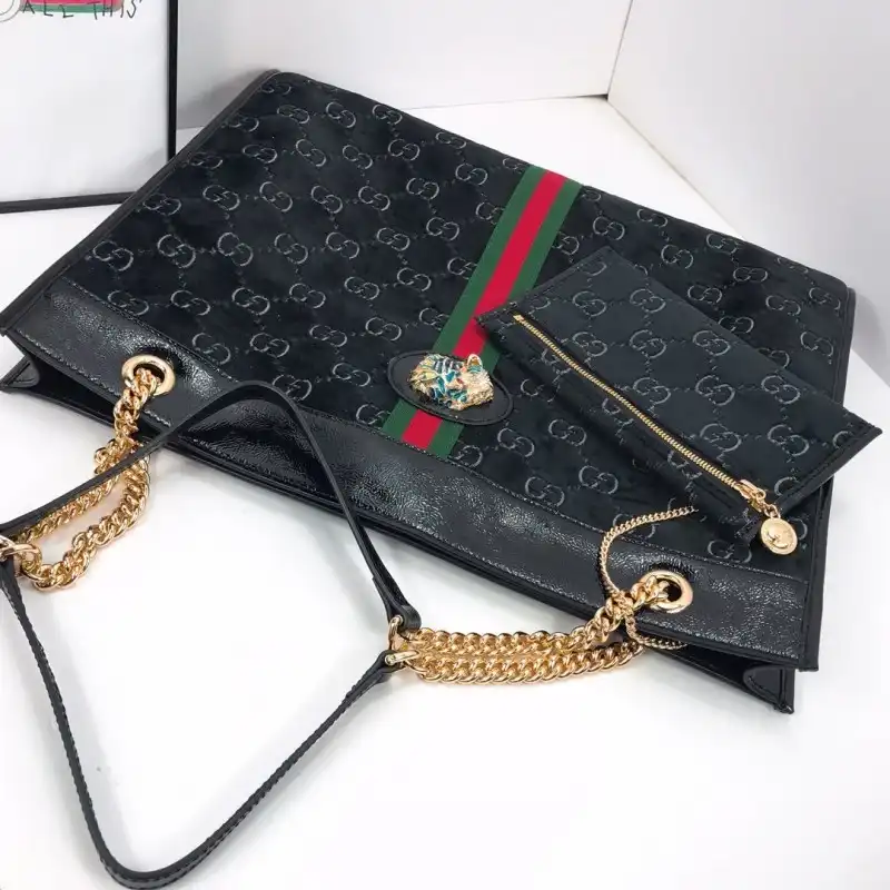 G*u*i bags 19b57g0032