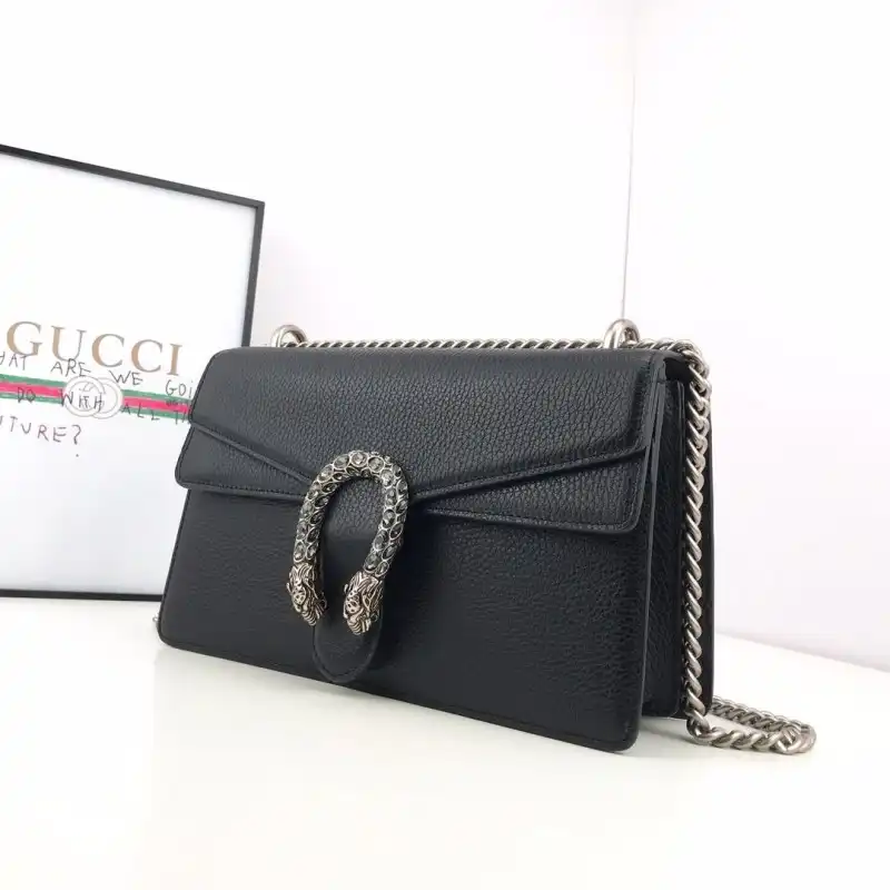 G*u*i bags 19b57g0070