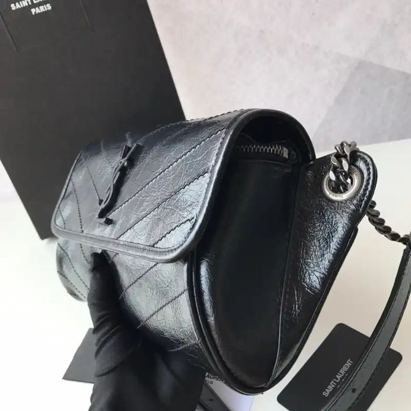 Y*L bags 19b57y0083