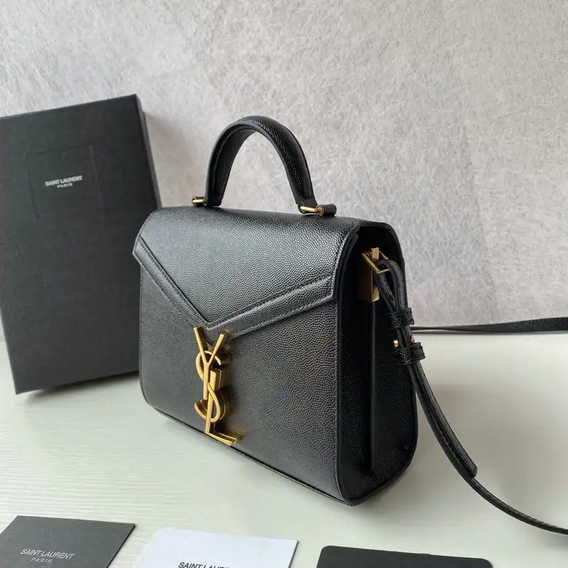 Y*L bags 2010b570019