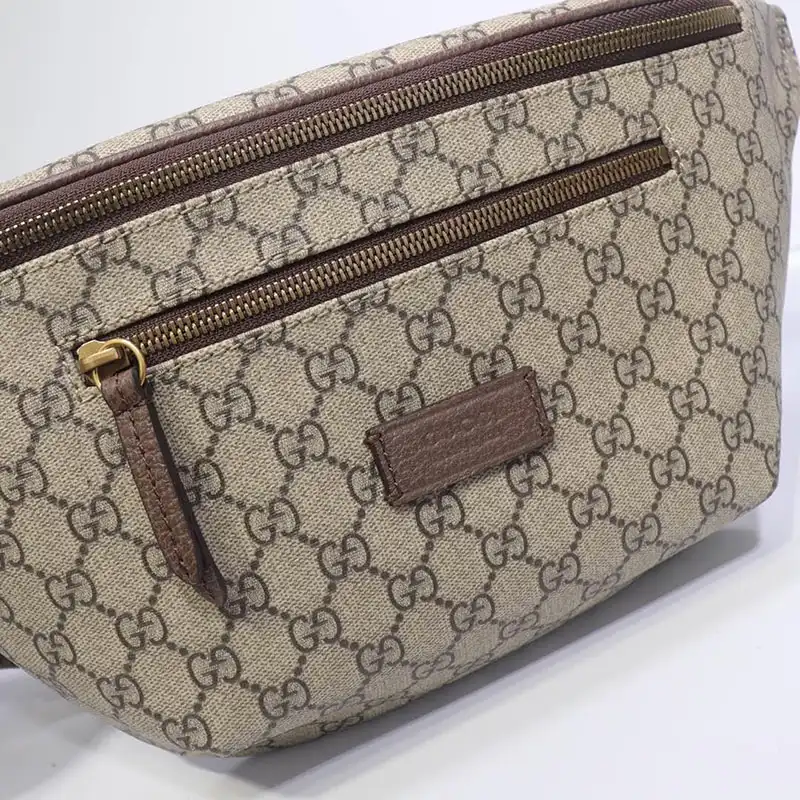 G*u*i belt bags 19gm0026