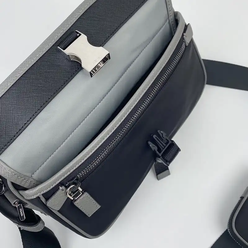 Pra*a bags 208b570119