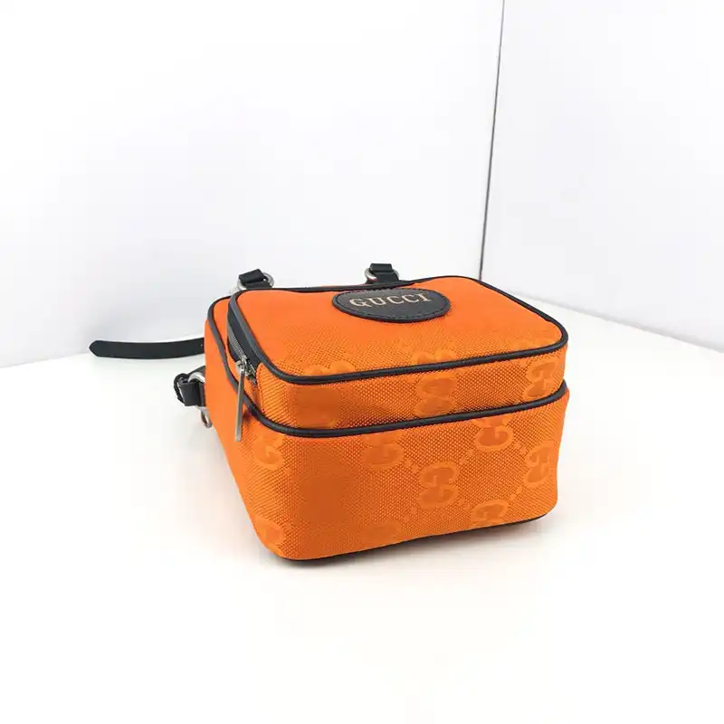 G*u*i bags 208b570145
