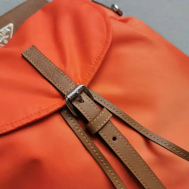 Pra*a bags 20b570065
