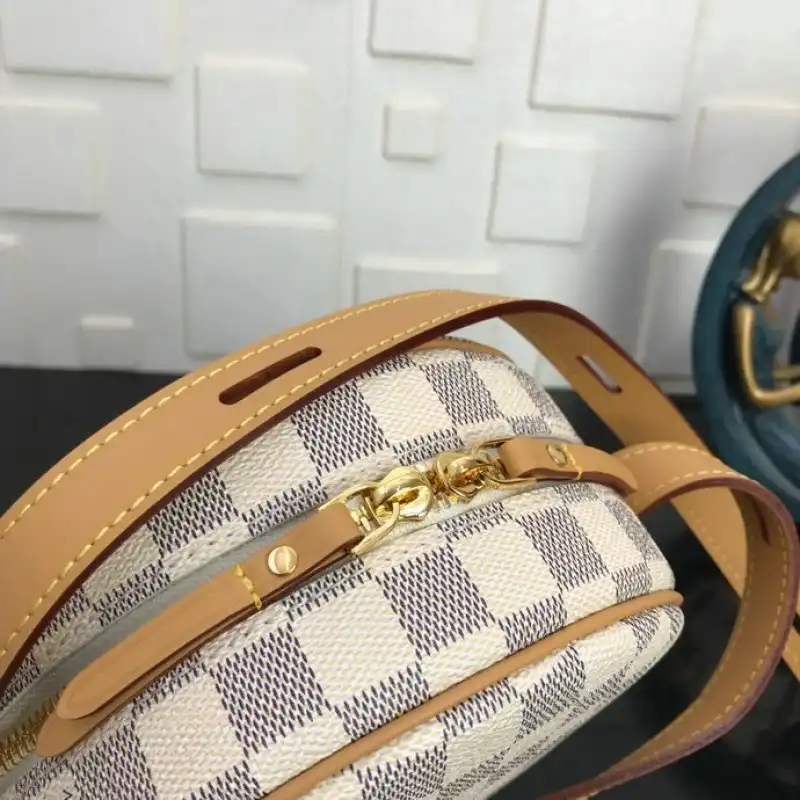 G*u*i bags 20b570081