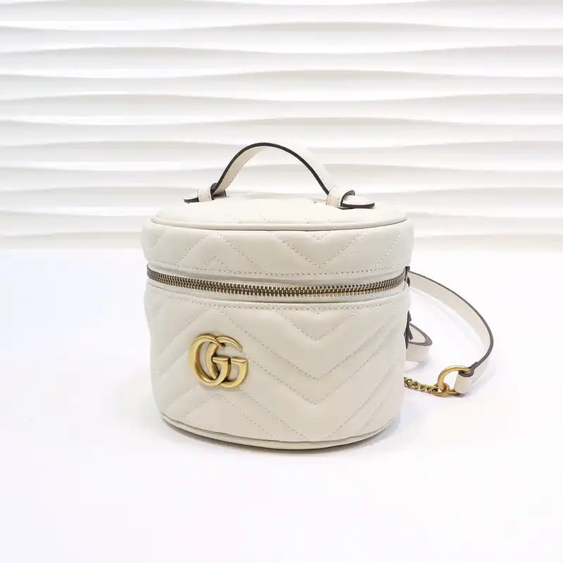 G*u*i bags 20b570244