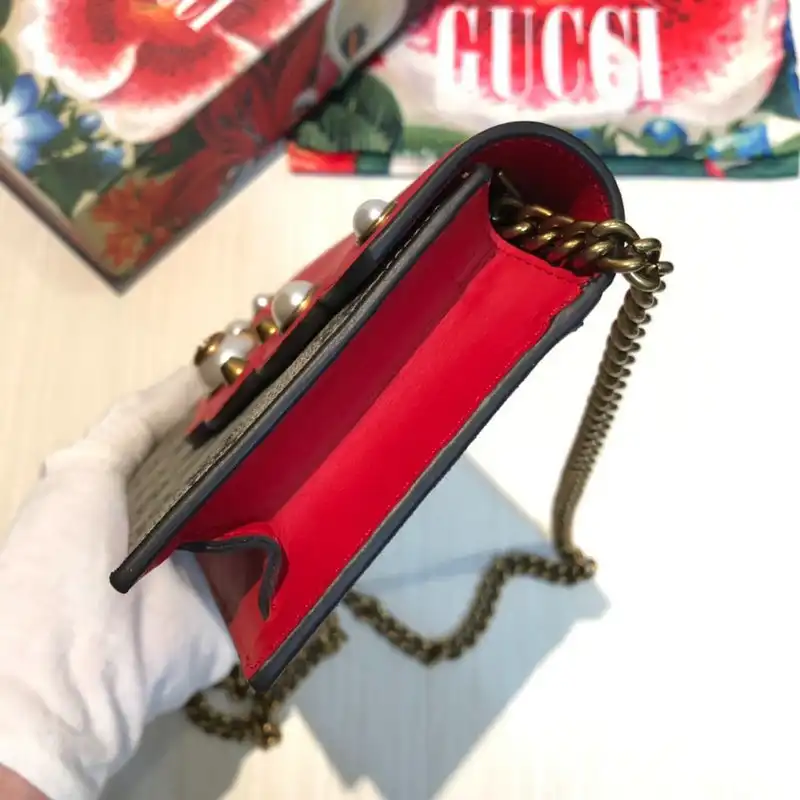 G*u*i bags 20guc0215