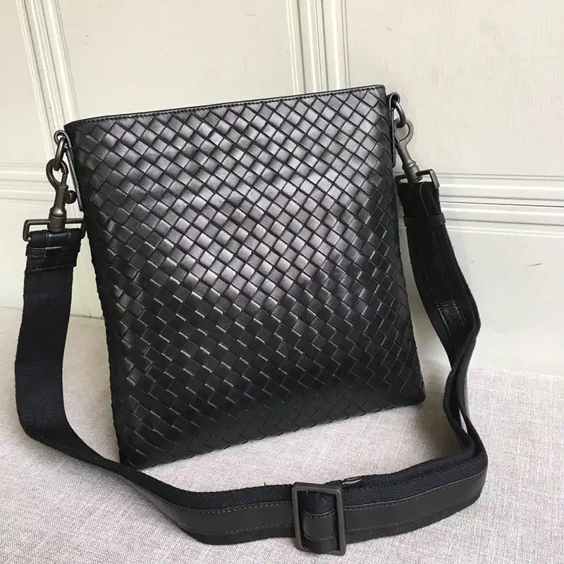 bo*te*ga Ve*ne*ta bag 2108sf0134