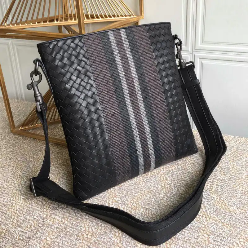 bo*te*ga Ve*ne*ta bag 2108sf0312