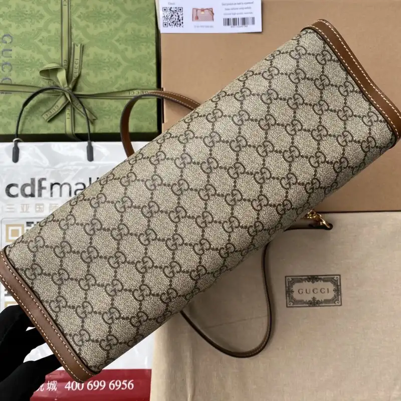 G*u*i s bags 2108ya0099