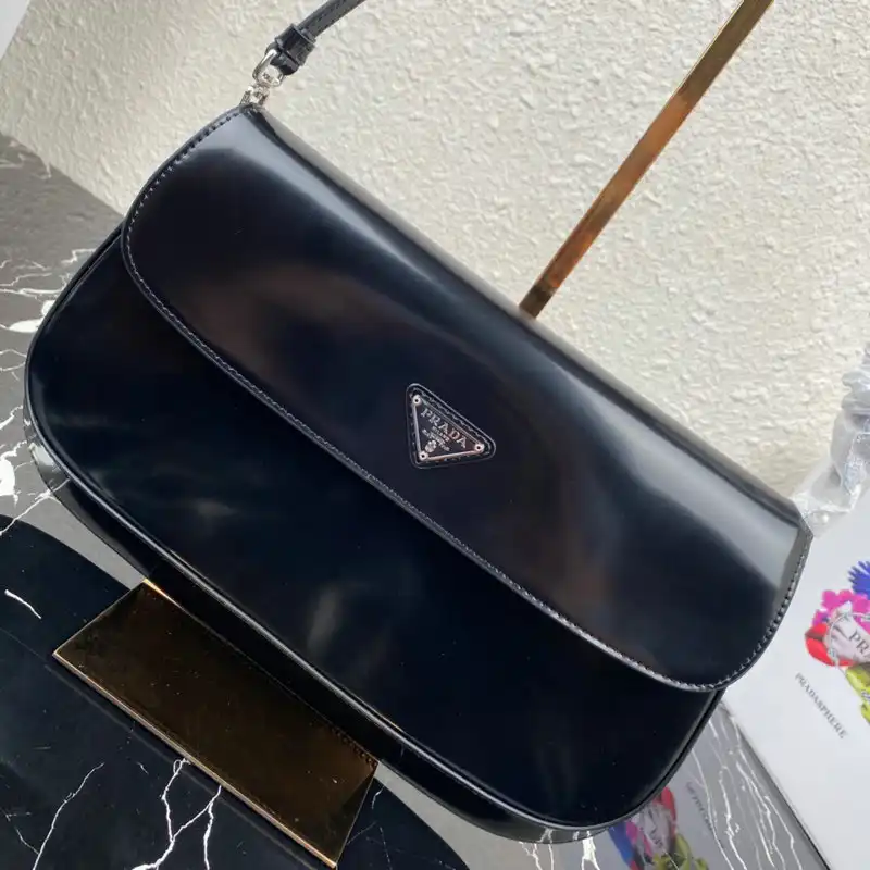 Pra*a bag 2109ya0137