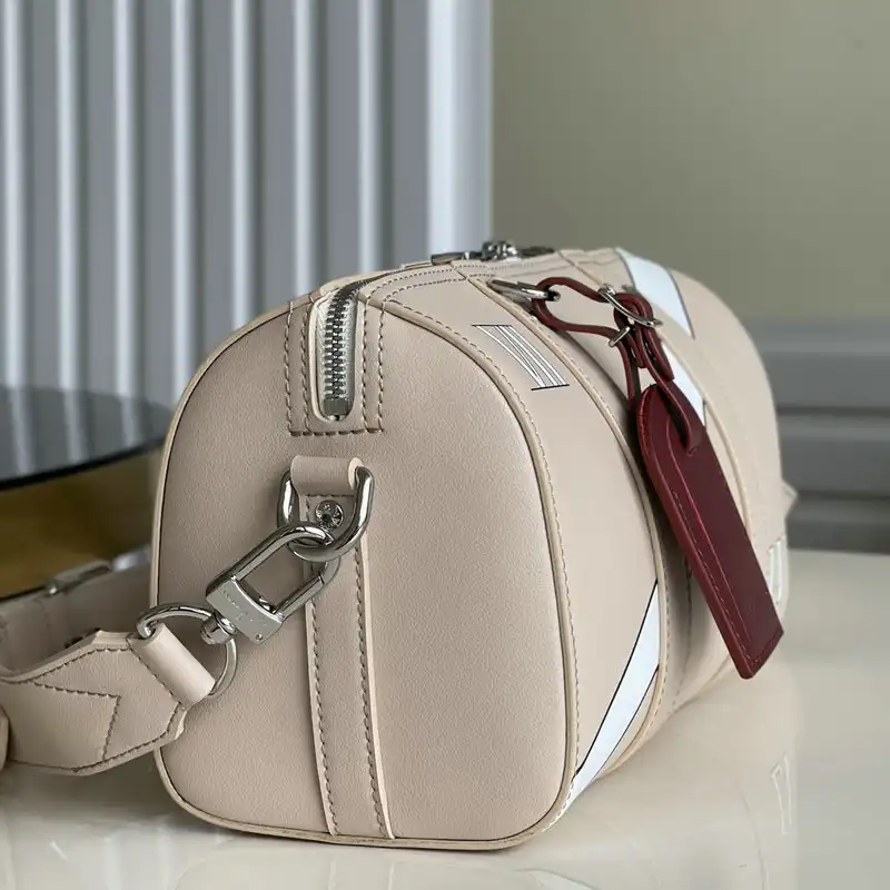 LV Bag 2109YA0143