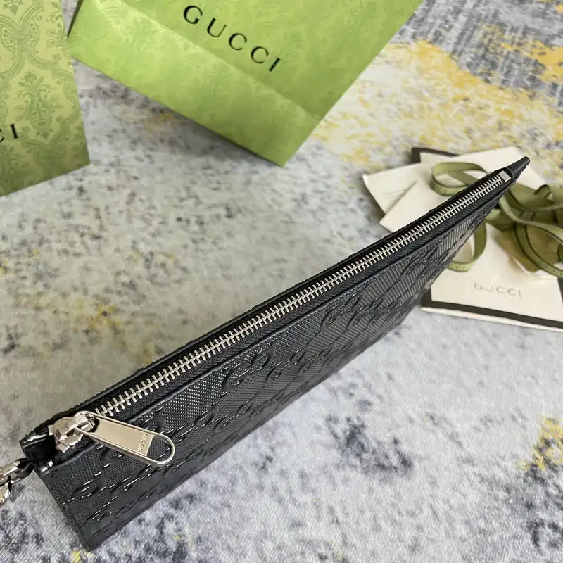 G*u*i bag 2110dj0033