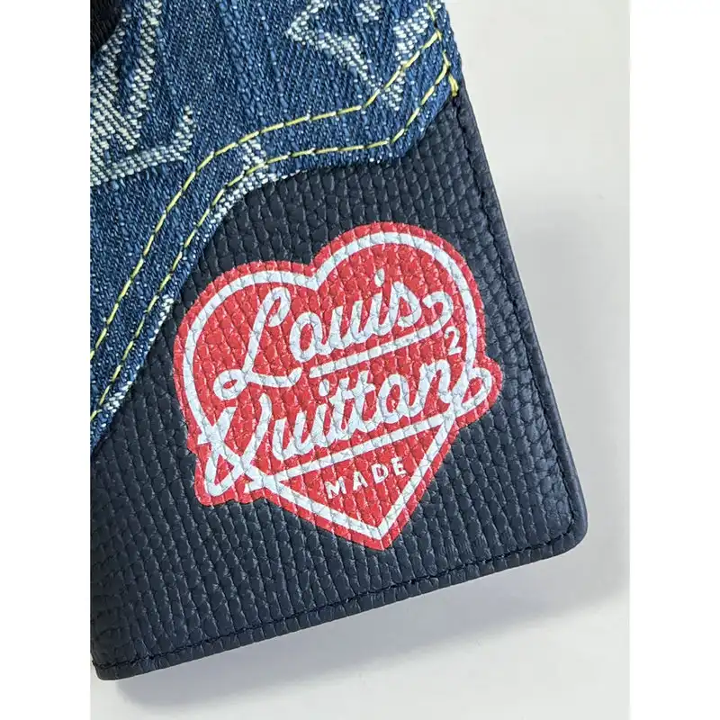 LV Bag 2112FY0003