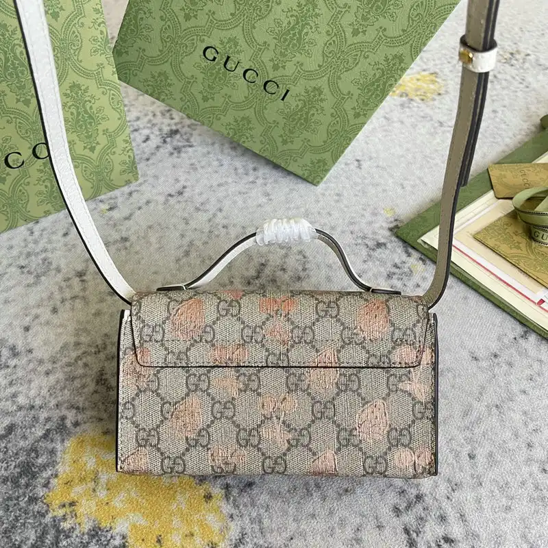 G*u*i bag 2201dj0012