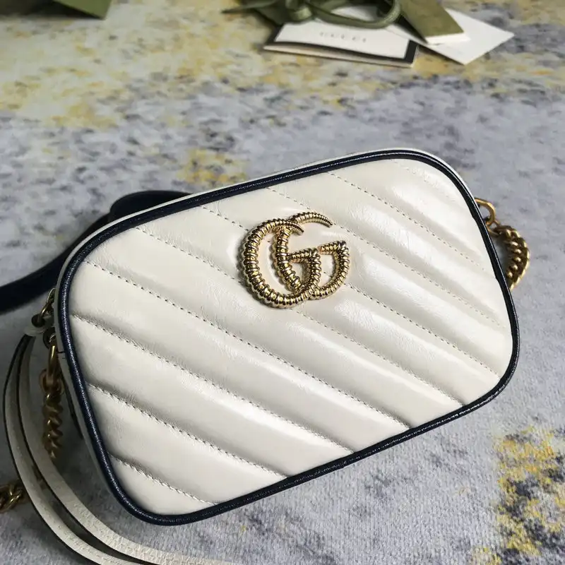 G*u*i bag 2201dj0028
