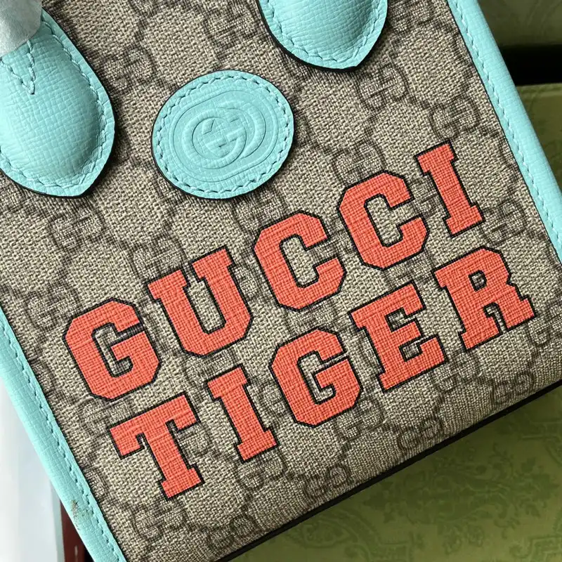 G*u*i bag 2204ya0071
